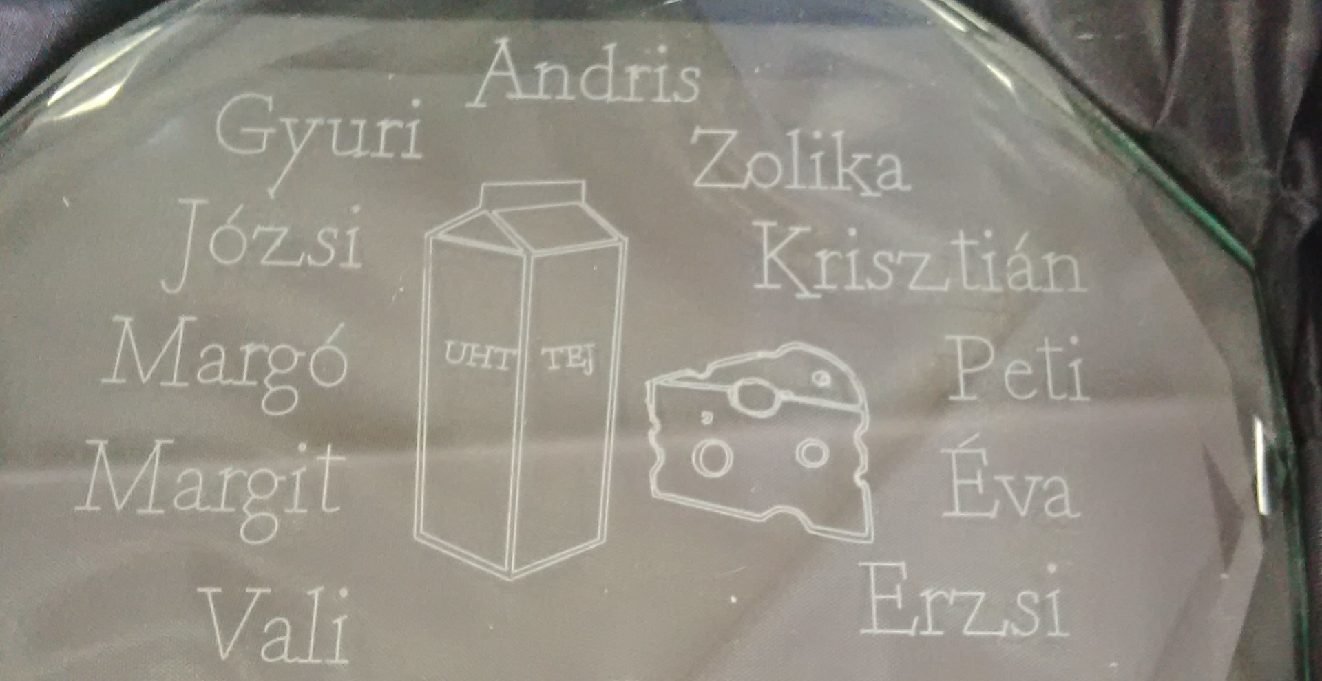 Gravírozott üvegdíj