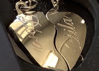 Kulcstartó - két ezüst félszív